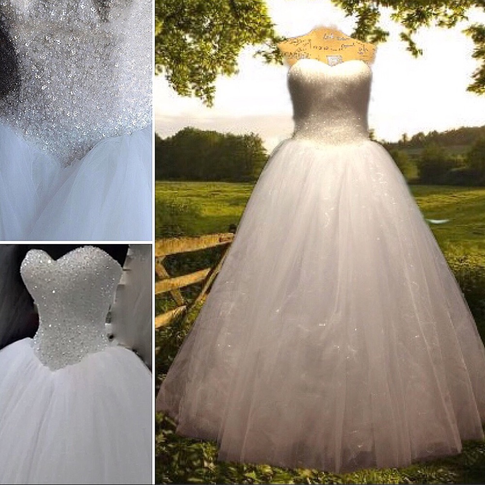 NWT - White Wedding or Prom Dress size 6/8